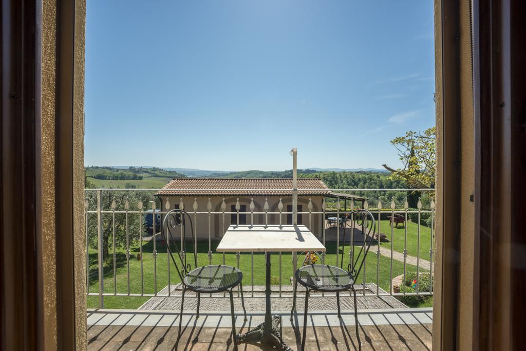 سان جيمينيانو Agriturismo Il Poggetto المظهر الخارجي الصورة
