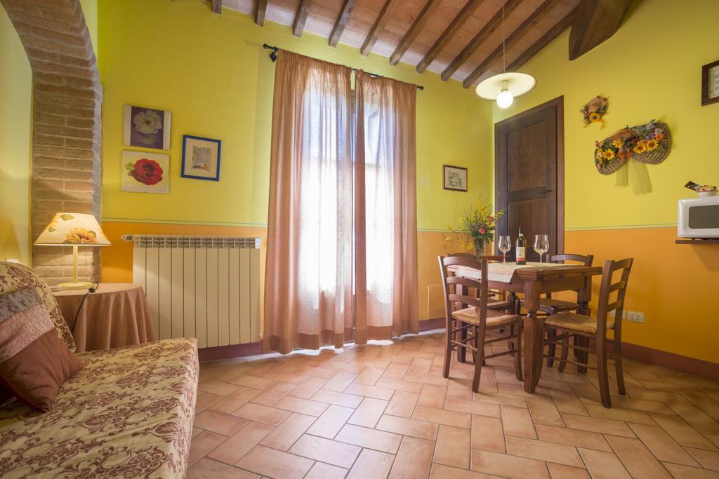 سان جيمينيانو Agriturismo Il Poggetto المظهر الخارجي الصورة